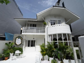RoomQuest Rim Praya Dinsor Road